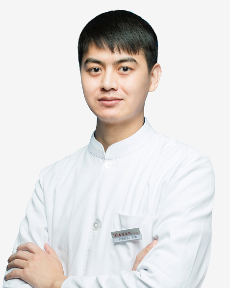 王强